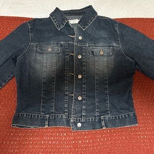 ⭐️ AMI ⭐️ Jean Jacket - classic with some stretch for comfort - size M - Denim